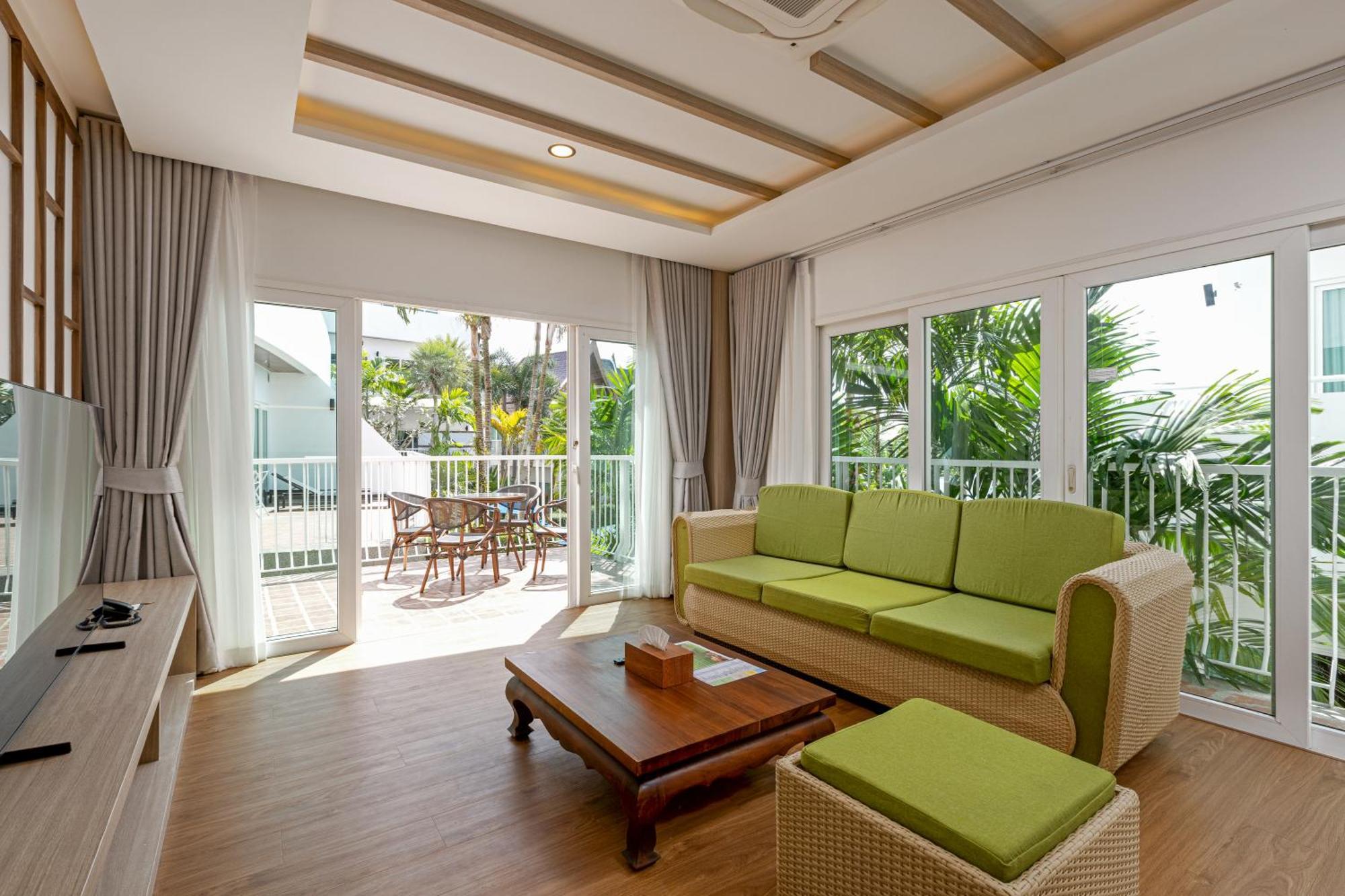 Phunawa Resort Phuket Karon Beach - Sha Plus Екстер'єр фото